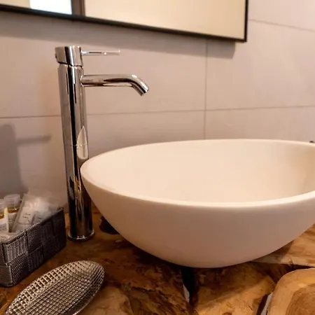 Siculis Bed & Breakfast 3*